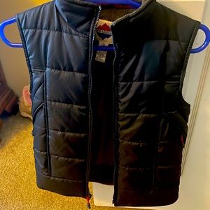 Unisex puffer vest